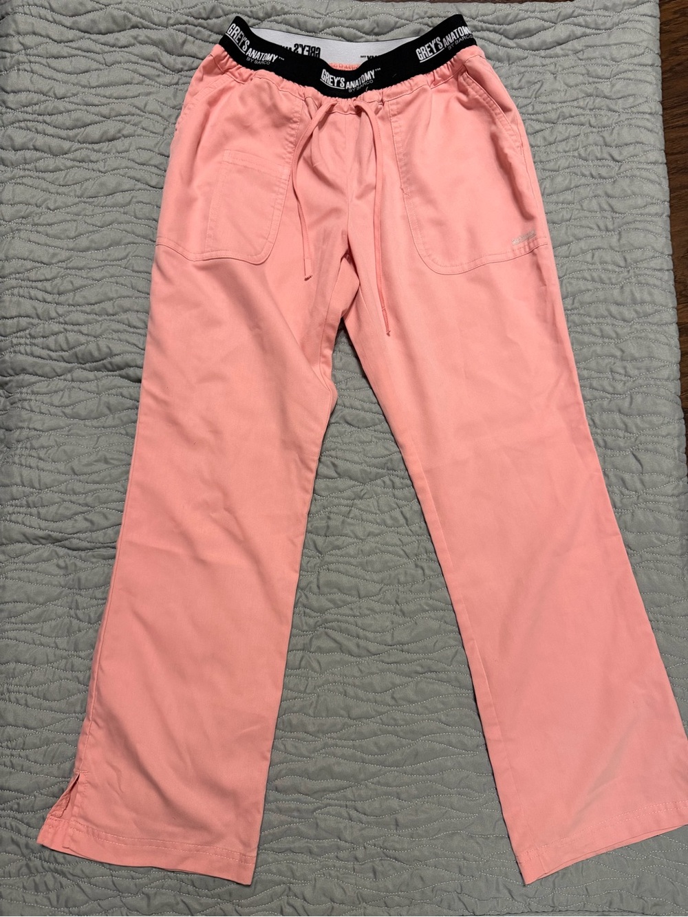 Grey's Anatomy light Pink Drawstring scrub Pants and matching top